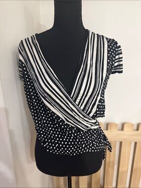 Love Appella Women's Top size M